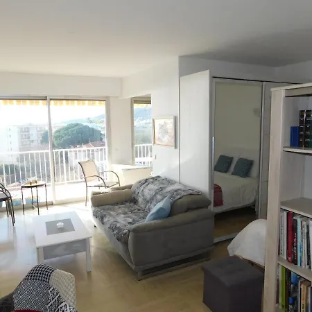 Апартаменты Studio Le Drakkar, Climatise, Vue Mer, Parking Prive *