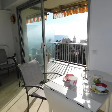 Studio Le Drakkar, Climatise, Vue Mer, Parking Prive Antibes
